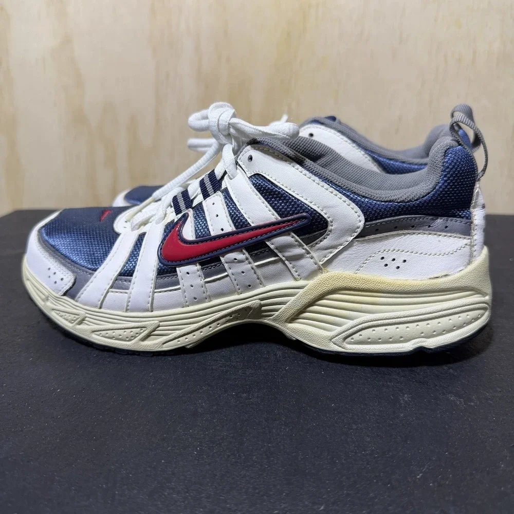 Nike Athletic Youth Boy's Shoes Multi-Color Size 6Y